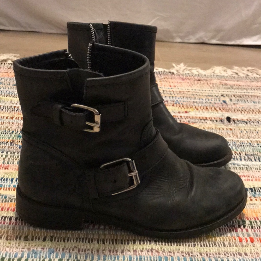 Perfect pair of black booties